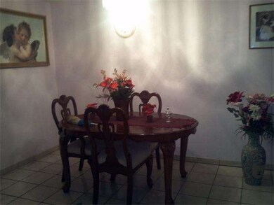 10519 NW 36th Ct, Miami, FL 33147 - photo 4