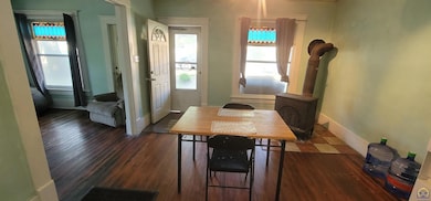 201 S 3rd St, Mayetta, KS 66509 - photo 3