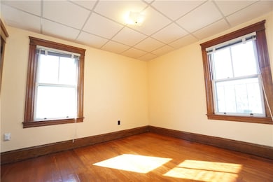 36 Hanover Ave, Pawtucket, RI 02861 - photo 7