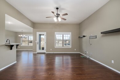 879 E Barracuda Dr, Nixa, MO 65714 - photo 5