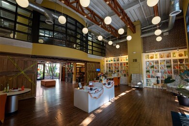 unlisted-address, Orlando, FL 32801 - photo 3