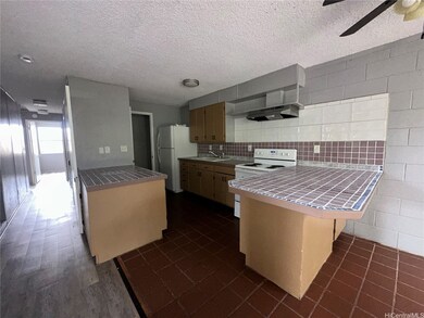 85-215 Ala Akau St unit A, Waianae, HI 96792 - photo 5