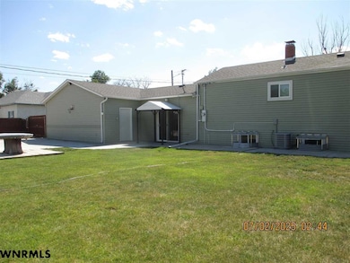 1615 15th Ave, Scottsbluff, NE 69361 - photo 3