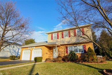 1031 N 11th St, Whitehall, PA 18052 - photo 3