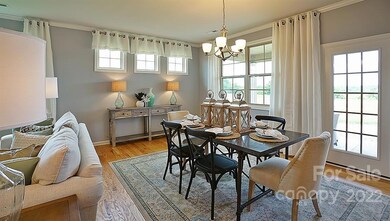 73 Fox Cove Rd, Hendersonville, NC 28792 - photo 5