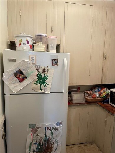 2-4 1/2 Van Buren St, Nashua, NH 03060 - photo 5