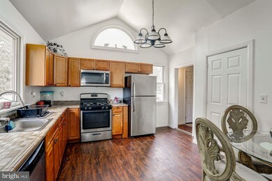 481 Maple St, Port Norris, NJ 08349 - photo 5