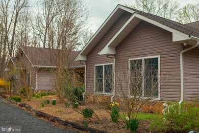 307 and 311 Jermikey Ct, Hedgesville, WV 25427 - photo 6