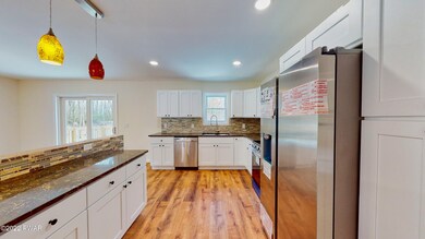 101 Apple Dr, Milford, PA 18337 - photo 4