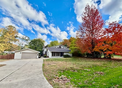 12811 S 82nd Ct, Palos Park, IL 60464 - photo 2