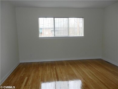 Master Bedroom - Master Bedroom with Double Closet