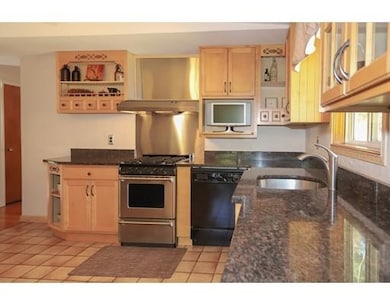 15 Charles St, Georgetown, MA 01833 - photo 7