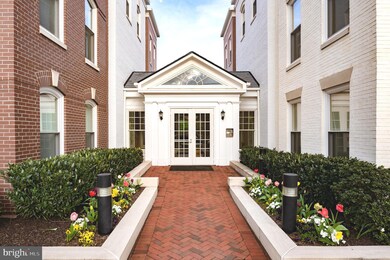 910 Powhatan St unit 206N, Alexandria, VA 22314 - photo 2