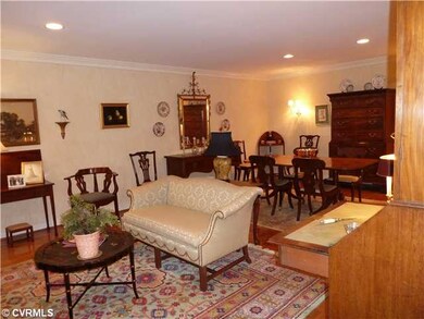 Living Room - Living Room / Dining Room combinatio