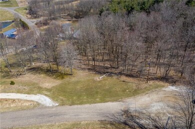 Side photo of property showing Sequoya Trail cul-d