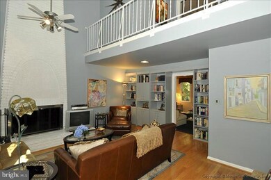 4504 Valley Forge Dr, Rockville, MD 20853 - photo 3