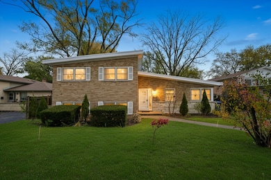 400 Locust Rd, Wilmette, IL 60091 - photo 3