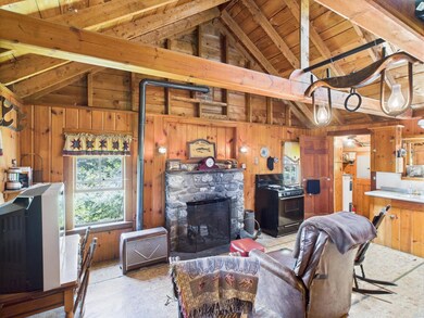 10 Velma Ln, Pittsburg, NH 03592 - photo 3