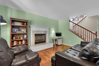 2283 Amberleigh Dr, Maryville, IL 62062 - photo 5