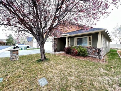 16446 N Greens Ct, Nampa, ID 83687 - photo 2