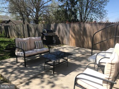 122 W Garrison Rd, Brookhaven, PA 19015 - photo 6