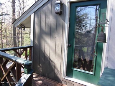 1429 Sunset Ln, Stroudsburg, PA 18360 - photo 3