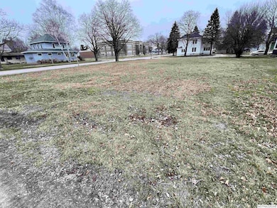 215 S 7th St, Osage, IA 50461 - photo 2