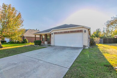 106 Bison Meadow Dr, Waxahachie, TX 75165 - photo 3