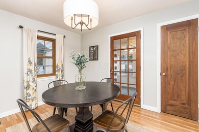T 950 Grandon Ave00023