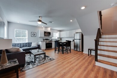 7954 Sayers St unit B, Houston, TX 77016 - photo 3