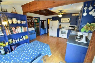 113 N Dupont Rd, Elsmere, DE 19805 - photo 7