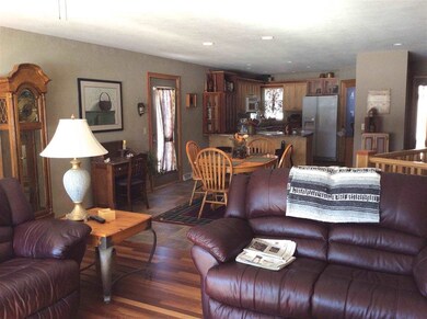 819 Charles Ct, Oregon, WI 53575 - photo 4