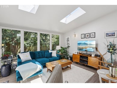 5767 Baleine St, Lake Oswego, OR 97035 - photo 5