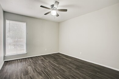 2322 Dunlavy St unit 10, Houston, TX 77006 - photo 4