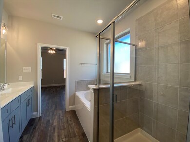 725 Vaquero St, White Settlement, TX 76108 - photo 3