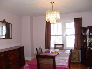 187 Whitehall Rd, Albany, NY 12209 - photo 4