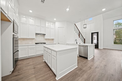 325 Fields Ln, Montgomery, TX 77316 - photo 3