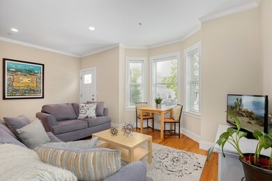 81 Ash St unit 1, Waltham, MA 02453 - photo 3