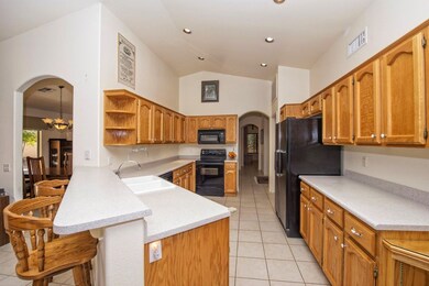004_Kitchen