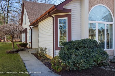 1663 Lacebark Ct, Toms River, NJ 08755 - photo 4