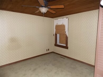 129 Sharpe St, West Greenwich, RI 02817 - photo 7