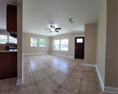 4654 Mirabeau Ave, New Orleans, LA 70126 - photo 3