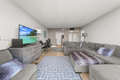 Vecino Del Mar unit 1401, North Miami, FL 33181 - photo 6