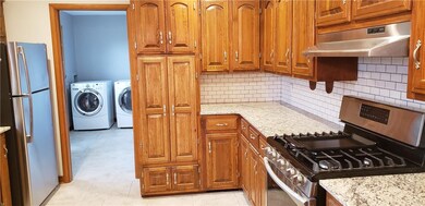 316 Crestview Dr, Bentonville, AR 72712 - photo 7