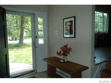 Entrance foyer w/ ceramic tile floor, coat closet 
