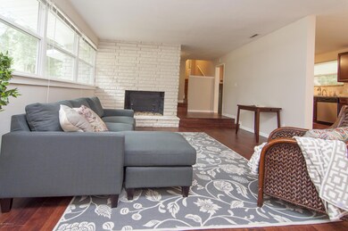 1039 Kellow Dr, Jacksonville, FL 32216 - photo 7