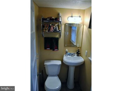 112 Lupton Ave, Woodbury, NJ 08096 - photo 6