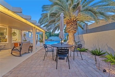 7857 Cliffs Edge Cir, Las Vegas, NV 89123 - photo 5