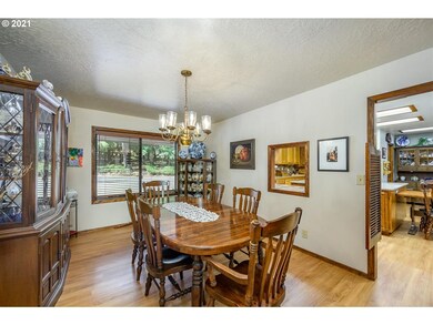 3431 SW Redmond Hill Rd, McMinnville, OR 97128 - photo 5