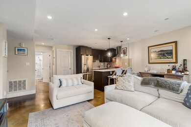 64-66 Salem St unit 2R, Boston, MA 02113 - photo 2